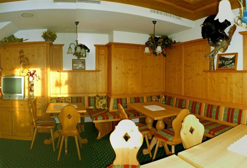 Hotel Germania 이스크글 외부 사진