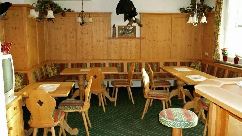 Hotel Germania 이스크글 외부 사진
